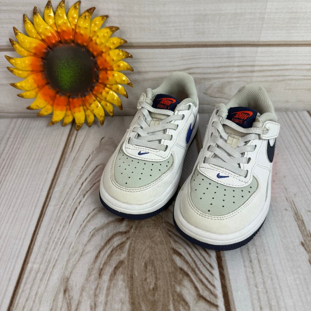 Nike Air Force 1 Low‎ Toddler Kids Easy On LV8 Shoes Size Toddler 8